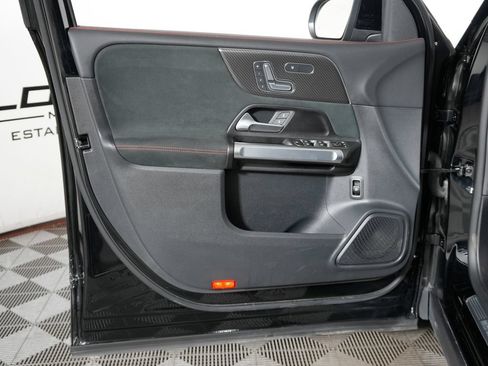 Certified 2022 Mercedes-Benz GLB 250 4MATIC image 29
