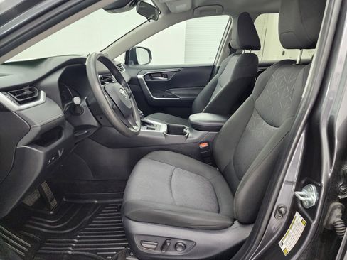 Used 2024 Toyota RAV4 XLE image 8