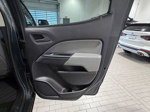 Used 2017 Chevrolet Colorado W/T w/ WT Convenience Package RWD image 26