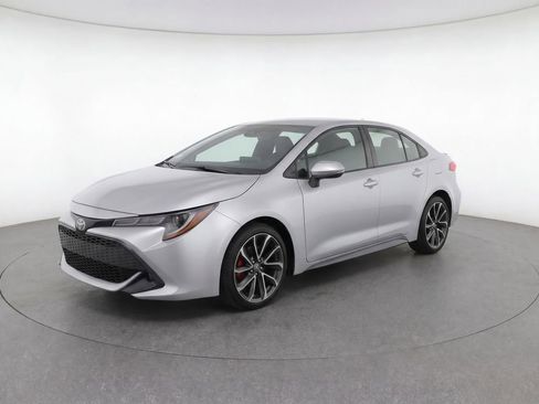 Used 2022 Toyota Corolla SE FWD image 1