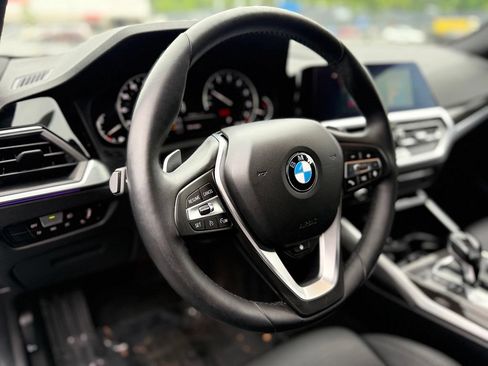 Used 2020 BMW 330i xDrive Sedan w/ Driving Assistance Package AWD/4WD image 9