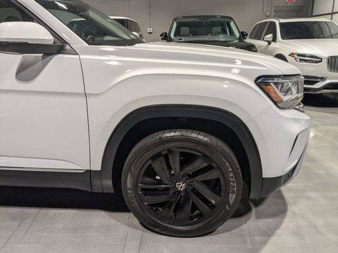 Used 2021 Volkswagen Atlas SEL image 12