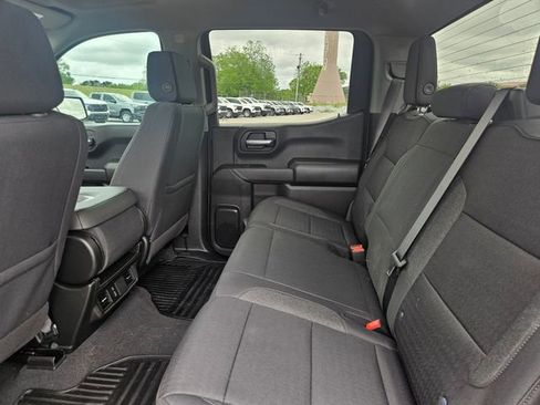 Used 2025 Chevrolet Silverado 1500 Custom Trail Boss w/ Turbomax Blackout Package AWD/4WD image 25