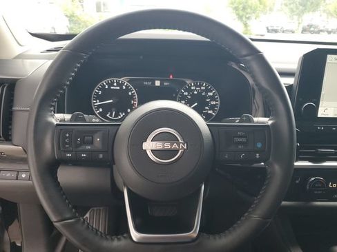 Certified 2024 Nissan Pathfinder SL w/ SL Premium Package FWD image 20