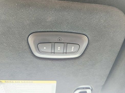 Used 2022 Jeep Grand Wagoneer Series III AWD/4WD image 38