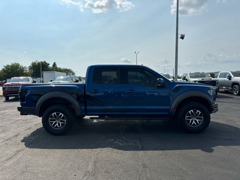 Used 2017 Ford F150 Raptor w/ Equipment Group 802A Luxury AWD/4WD image 6
