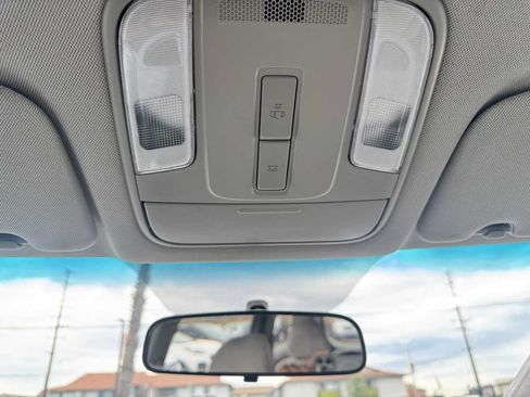 Used 2019 Kia Sedona L FWD image 50