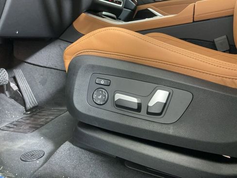 New 2026 BMW X5 sDrive40i image 21