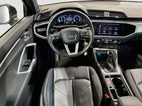 Certified 2022 Audi Q3 2.0T Premium Plus w/ Premium Plus Package AWD/4WD image 24