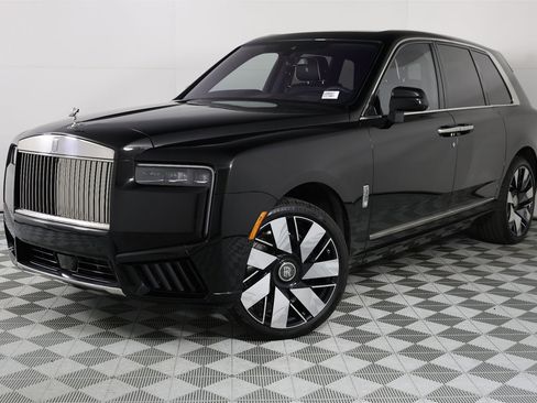 New 2026 Rolls-Royce Cullinan image 39