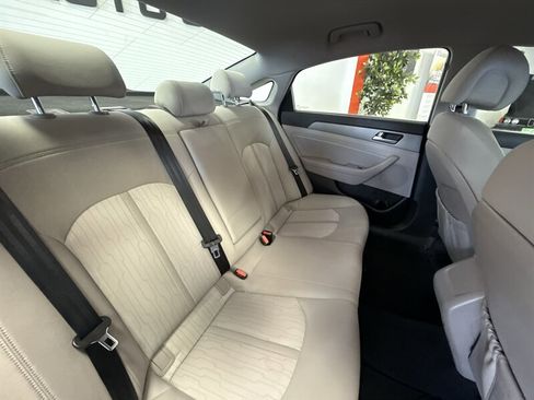 Used 2016 Hyundai Sonata SE FWD image 23