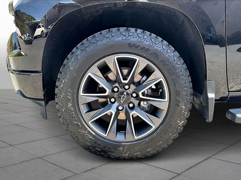 Used 2023 Chevrolet Silverado 1500 Custom image 11