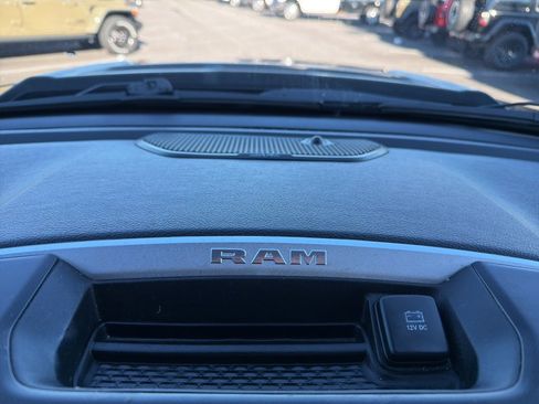 Used 2020 RAM 1500 Laramie w/ Sport Appearance Package image 39