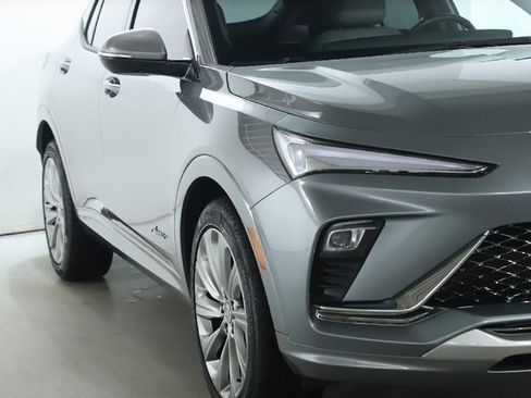 Used 2025 Buick Envista Avenir image 8