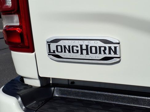 Used 2024 RAM 3500 Limited w/ Towing Technology Group AWD/4WD image 10