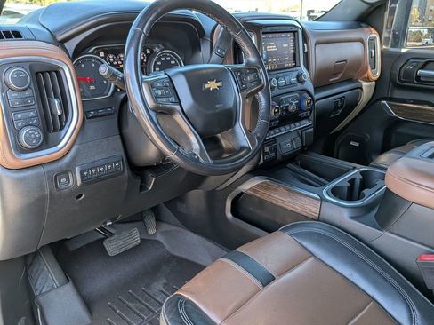 Used 2022 Chevrolet Silverado 3500 High Country w/ LPO, Hitch Package image 19
