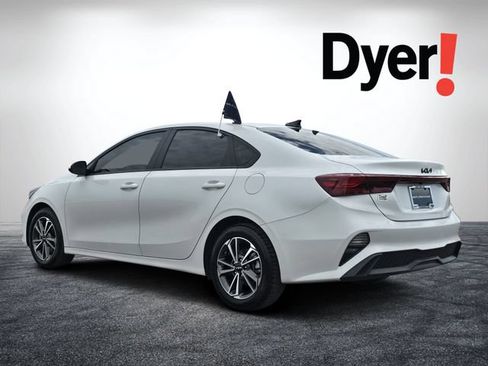 Certified 2023 Kia Forte LXS FWD image 6