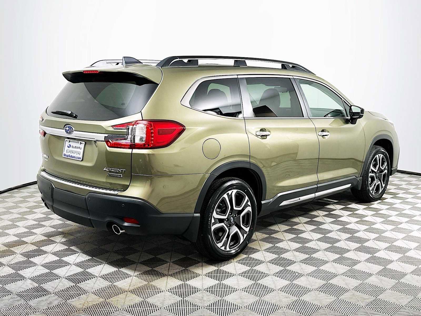 New 2026 Subaru Ascent Touring w/ Popular Package #1 AWD/4WD image 7