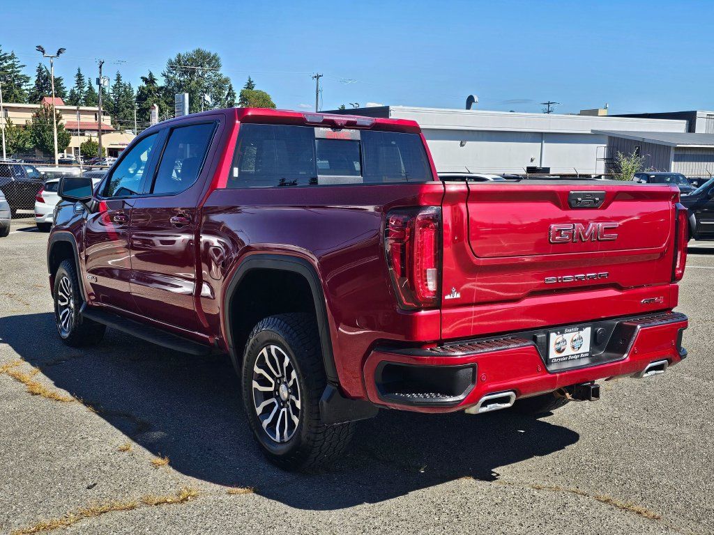 Used 2022 GMC Sierra 1500 AT4 w/ AT4 Premium Package AWD/4WD image 6
