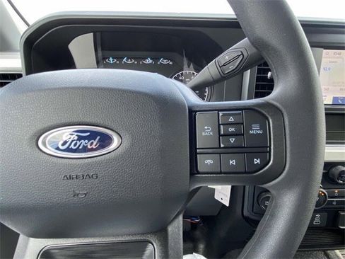 New 2025 Ford F550 2WD Regular Cab Super Duty w/ XL Chrome Package image 40