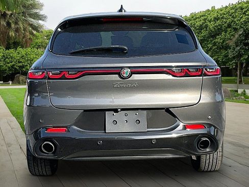 Used 2024 Alfa Romeo Tonale Veloce AWD/4WD image 3