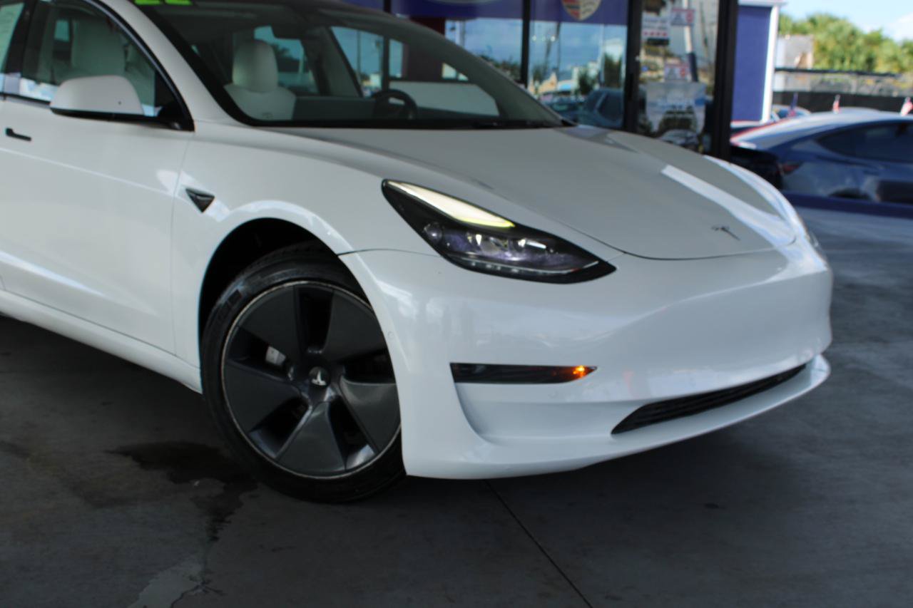 Used 2022 Tesla Model 3 RWD image 3