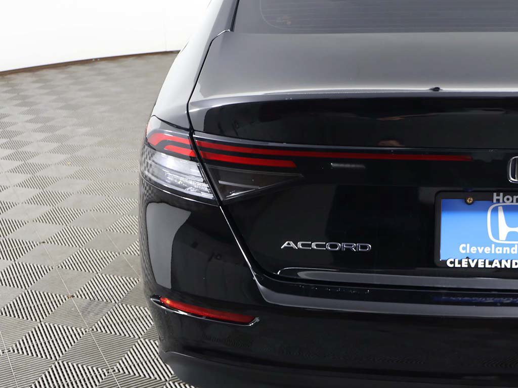 Used 2024 Honda Accord EX image 15