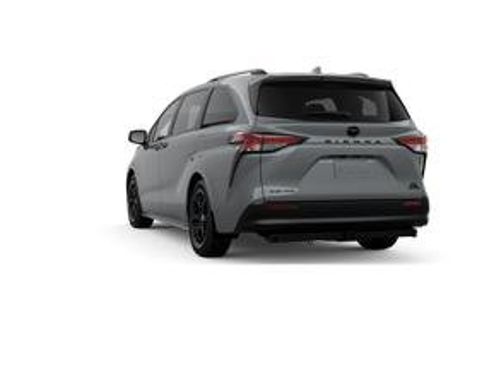 New 2026 Toyota Sienna XLE Woodland Edition AWD/4WD image 8