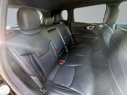 New 2026 Jeep Compass Latitude AWD/4WD image 10