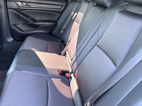 Used 2022 Honda Accord Sport image 13