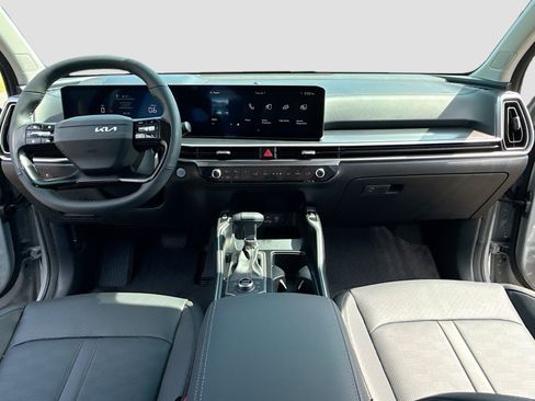 New 2026 Kia Sorento S AWD/4WD image 3