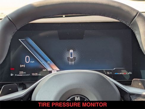 Used 2024 BMW 530i xDrive w/ Convenience Package image 15