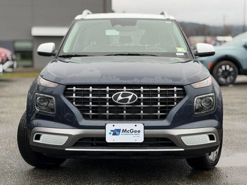 New 2026 Hyundai Venue SEL image 2