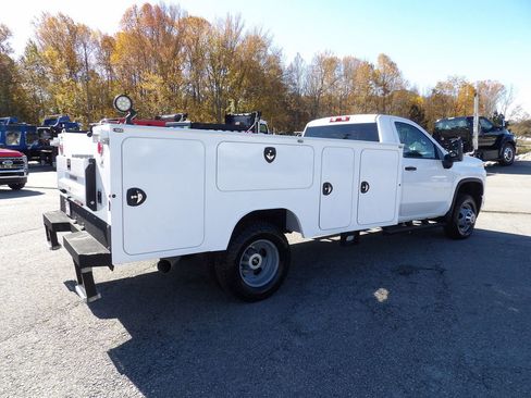 Used 2022 Chevrolet Silverado 3500 W/T w/ WT Fleet Convenience Package AWD/4WD image 8