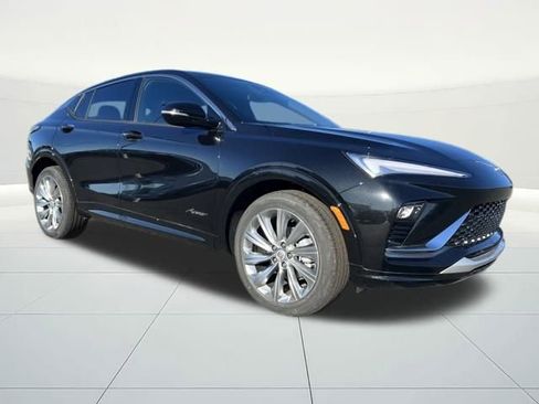 New 2025 Buick Envista Avenir image 6