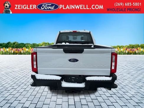 Used 2024 Ford F350 XL image 9