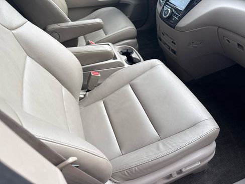 Used 2014 Honda Odyssey Touring image 56