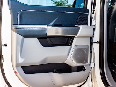 Used 2023 Ford F150 Limited image 27