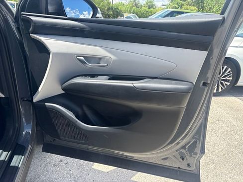 Used 2025 Hyundai Tucson SEL FWD image 18
