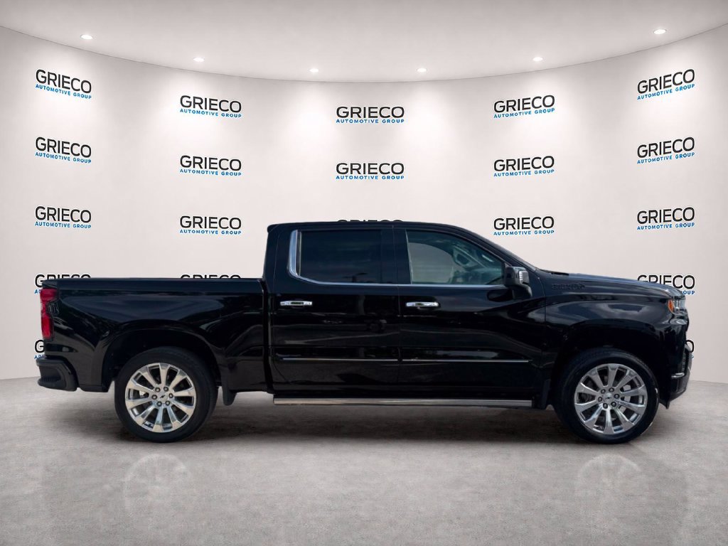Used 2019 Chevrolet Silverado 1500 High Country w/ Technology Package AWD/4WD image 8