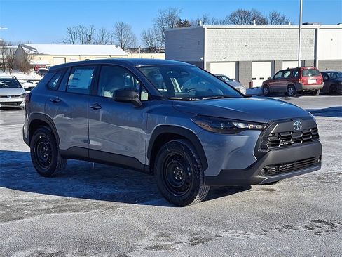 New 2026 Toyota Corolla Cross L image 4