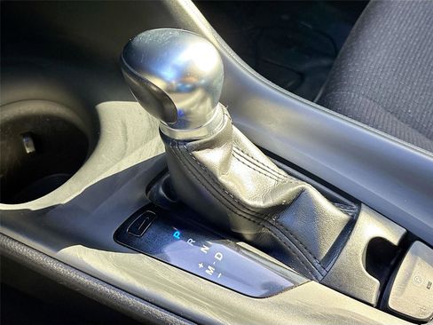 Used 2019 Toyota C-HR LE image 17