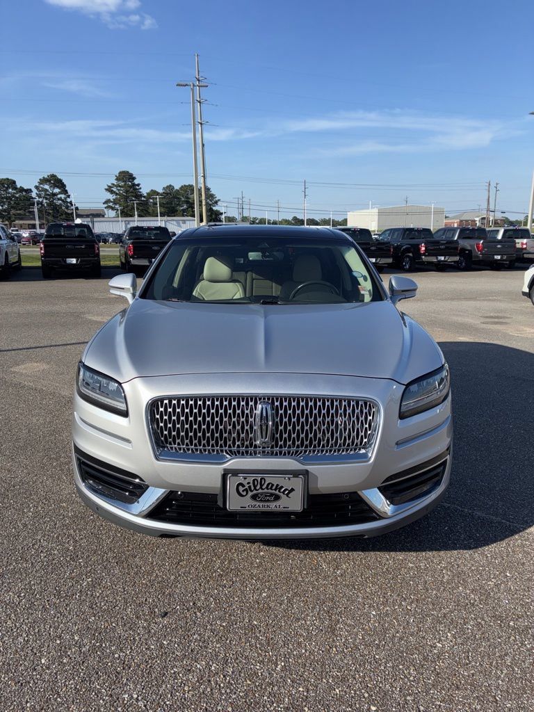 Used 2019 Lincoln Nautilus Reserve FWD image 5