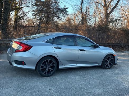 Used 2020 Honda Civic Sport image 4