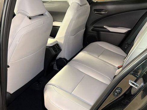 New 2026 Lexus UX 300h AWD image 11