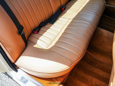 Used 1987 Jaguar XJ6 image 36