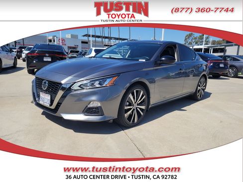 Used 2022 Nissan Altima 2.5 SR FWD image 1