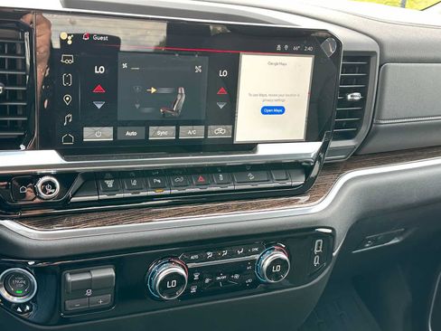 New 2025 GMC Sierra 2500 SLE image 26