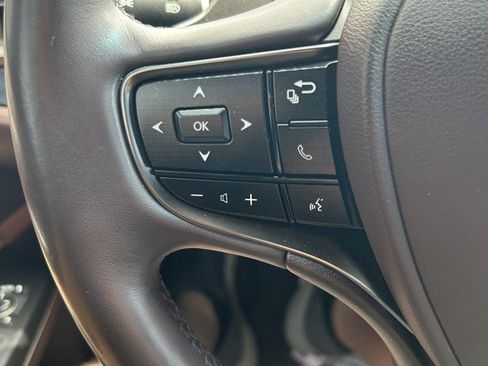 Used 2021 Lexus ES 350 w/ Premium Package FWD image 5