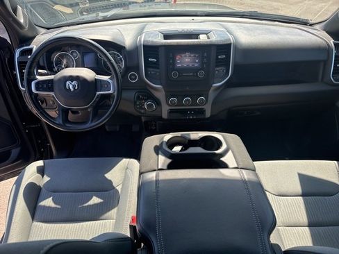 Used 2021 RAM 1500 Big Horn image 32